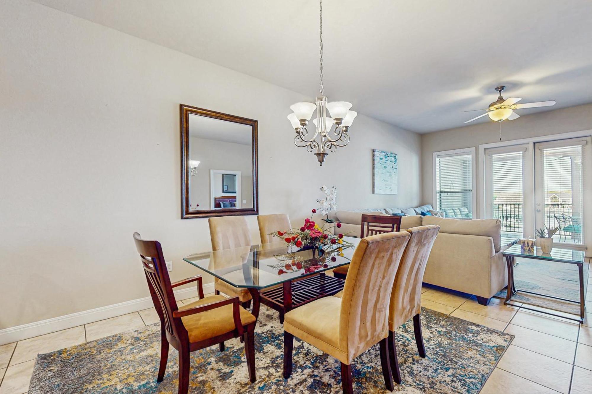 The Waters Condo Building 3 Horseshoe Bay Bagian luar foto